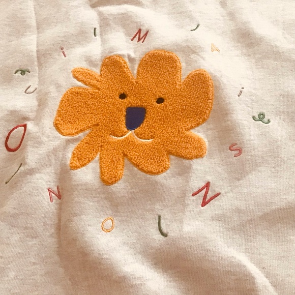 NWT-OUI MAIS NON Little Lion Sweatshirt - Picture 13 of 16